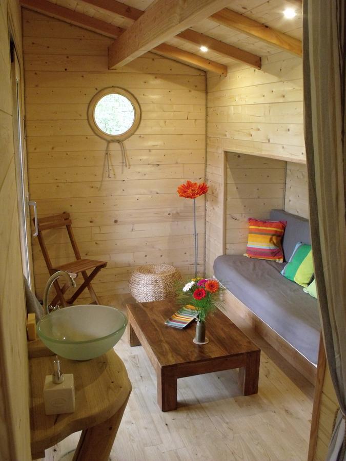La Cabane Du Vieux Chene Susmiou 외부 사진